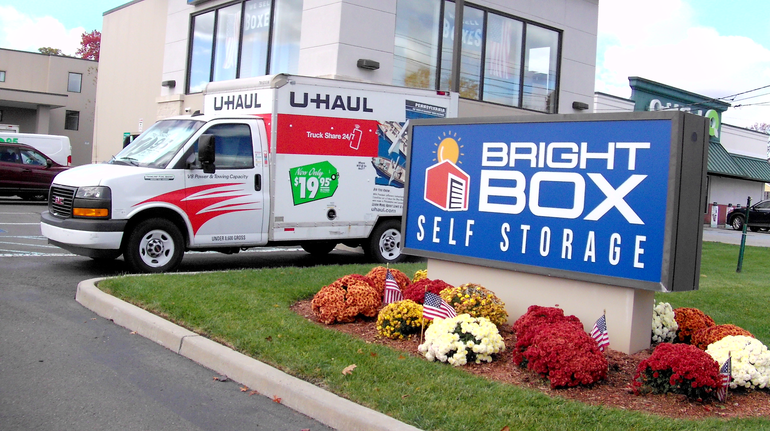 Bright Box Self Storage - Saddle Brook 635 N. Midland Ave Saddle Brook, NJ 07663